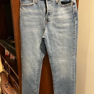 Levi’s Classic Wedgie Straight Women’s Jeans